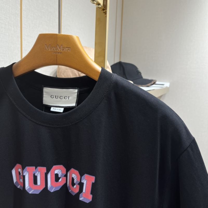 Gucci T-Shirts